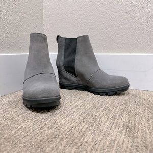Unworn Light Grey Sorel Booties Koan of Arctic Line